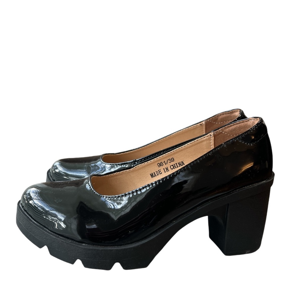 Cute Patent Leather Heels.